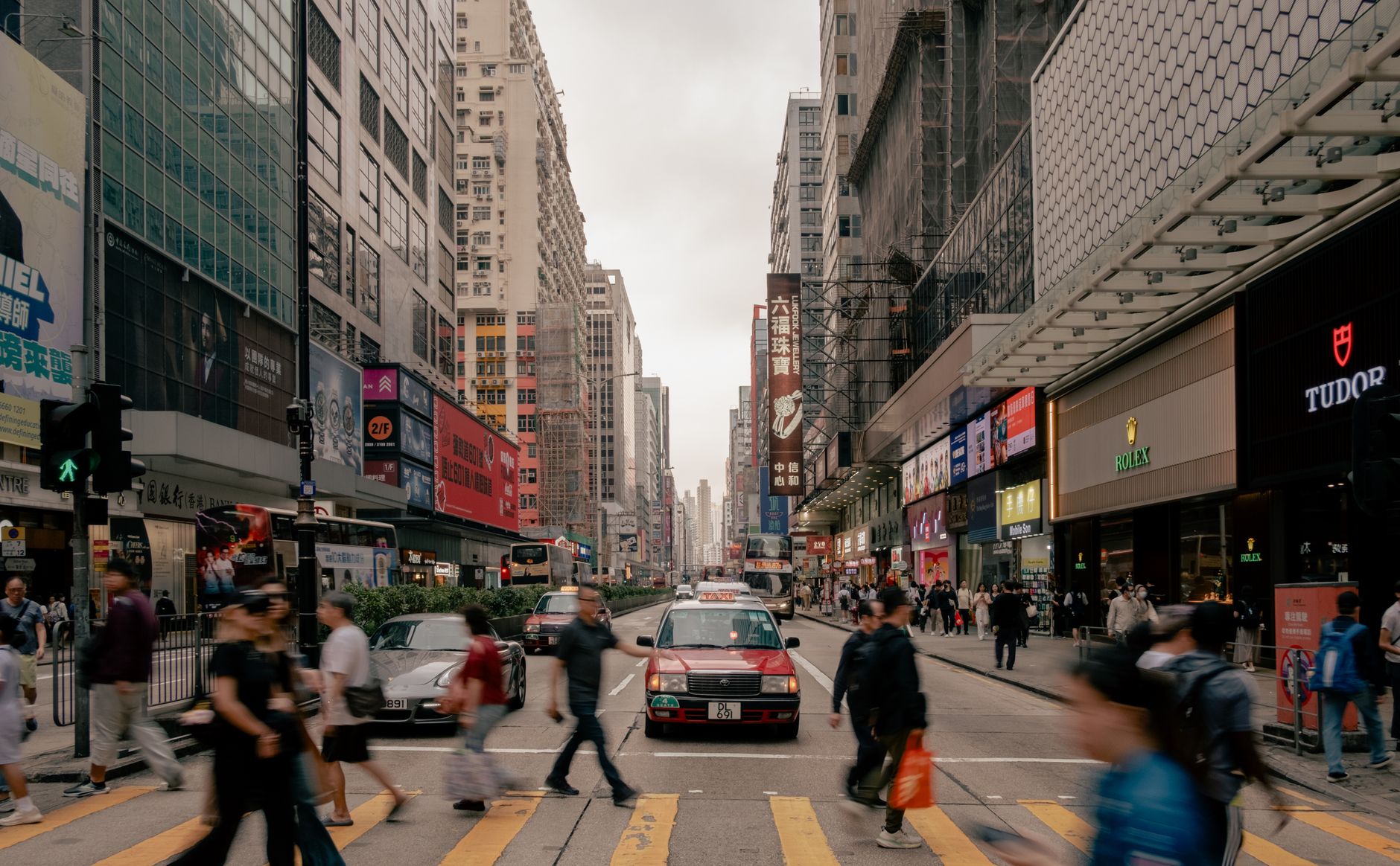 香港街頭購物場景